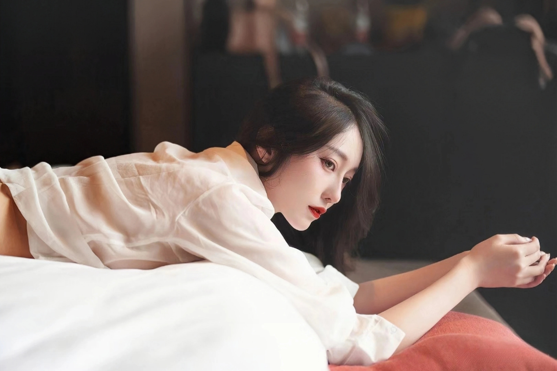 伊拉克一超市突发大火 近50人死亡